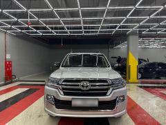 Сүрөт унаа Toyota Land Cruiser