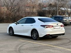 Сүрөт унаа Toyota Camry