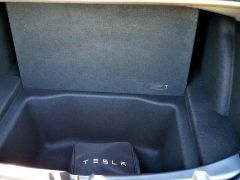 Сүрөт унаа Tesla Model 3