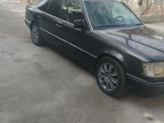 Фото авто Mercedes-Benz W124