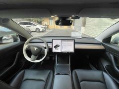 Сүрөт унаа Tesla Model 3