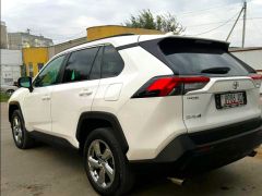 Сүрөт унаа Toyota RAV4