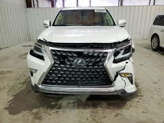 Photo of the vehicle Lexus GX