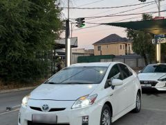 Сүрөт унаа Toyota Prius