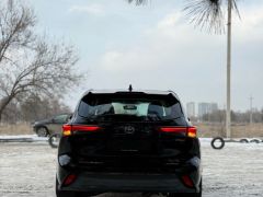 Сүрөт унаа Toyota Highlander