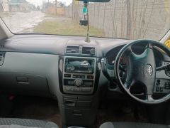 Фото авто Toyota Ipsum