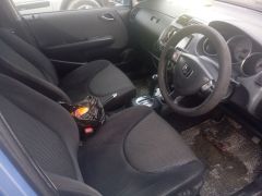 Фото авто Honda Fit