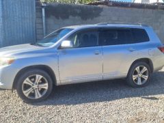 Сүрөт унаа Toyota Highlander