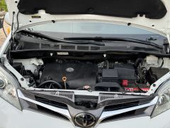 Сүрөт унаа Toyota Sienna