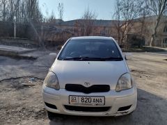 Сүрөт унаа Toyota Vitz