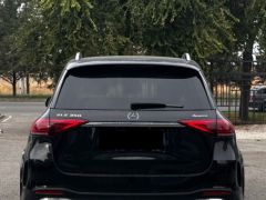 Photo of the vehicle Mercedes-Benz GLE