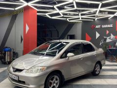 Фото авто Honda Fit Aria