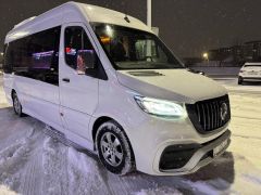 Фото авто Mercedes-Benz Туристический