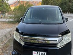 Фото авто Honda Stepwgn