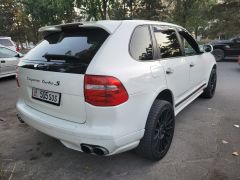 Сүрөт унаа Porsche Cayenne