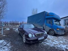 Photo of the vehicle Mercedes-Benz E-Класс