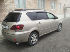 Сүрөт унаа Toyota Avensis Verso