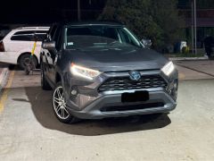 Сүрөт унаа Toyota RAV4