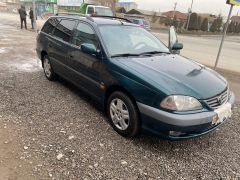 Сүрөт унаа Toyota Avensis