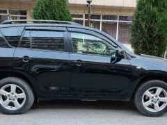 Фото авто Toyota RAV4