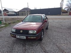 Photo of the vehicle Volkswagen Vento