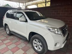 Сүрөт унаа Toyota Land Cruiser Prado