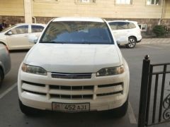 Сүрөт унаа Isuzu Axiom