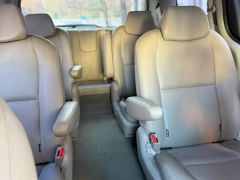 Сүрөт унаа Kia Carnival