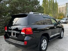 Фото авто Toyota Land Cruiser