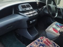 Сүрөт унаа Toyota Estima