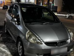 Photo of the vehicle Honda Fit