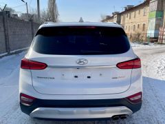 Сүрөт унаа Hyundai Santa Fe