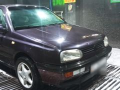 Photo of the vehicle Volkswagen Golf