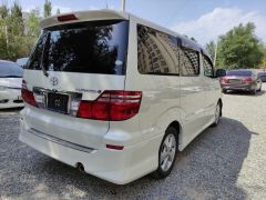 Сүрөт унаа Toyota Alphard