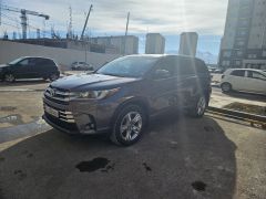 Сүрөт унаа Toyota Highlander