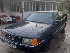 Photo of the vehicle Audi 100