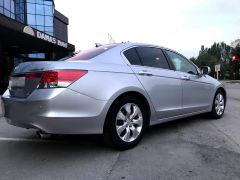 Photo of the vehicle Honda Accord