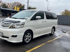 Фото авто Toyota Alphard