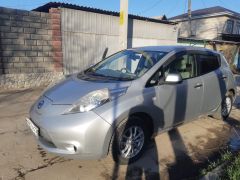 Фото авто Nissan Leaf