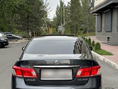 Photo of the vehicle Lexus ES