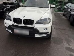 Photo of the vehicle BMW X5