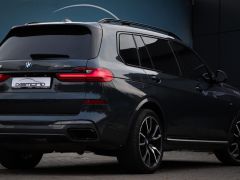 Photo of the vehicle BMW X7