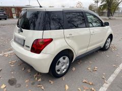 Photo of the vehicle Toyota Ist