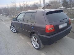 Фото авто Volkswagen Golf