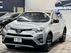 Сүрөт унаа Toyota RAV4