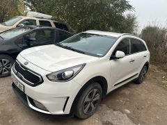 Сүрөт унаа Kia Niro