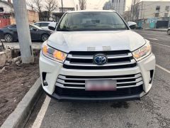 Сүрөт унаа Toyota Highlander