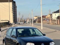 Сүрөт унаа Volkswagen Golf