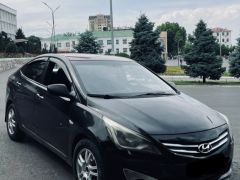 Фото авто Hyundai Solaris