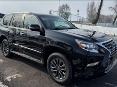 Photo of the vehicle Lexus GX